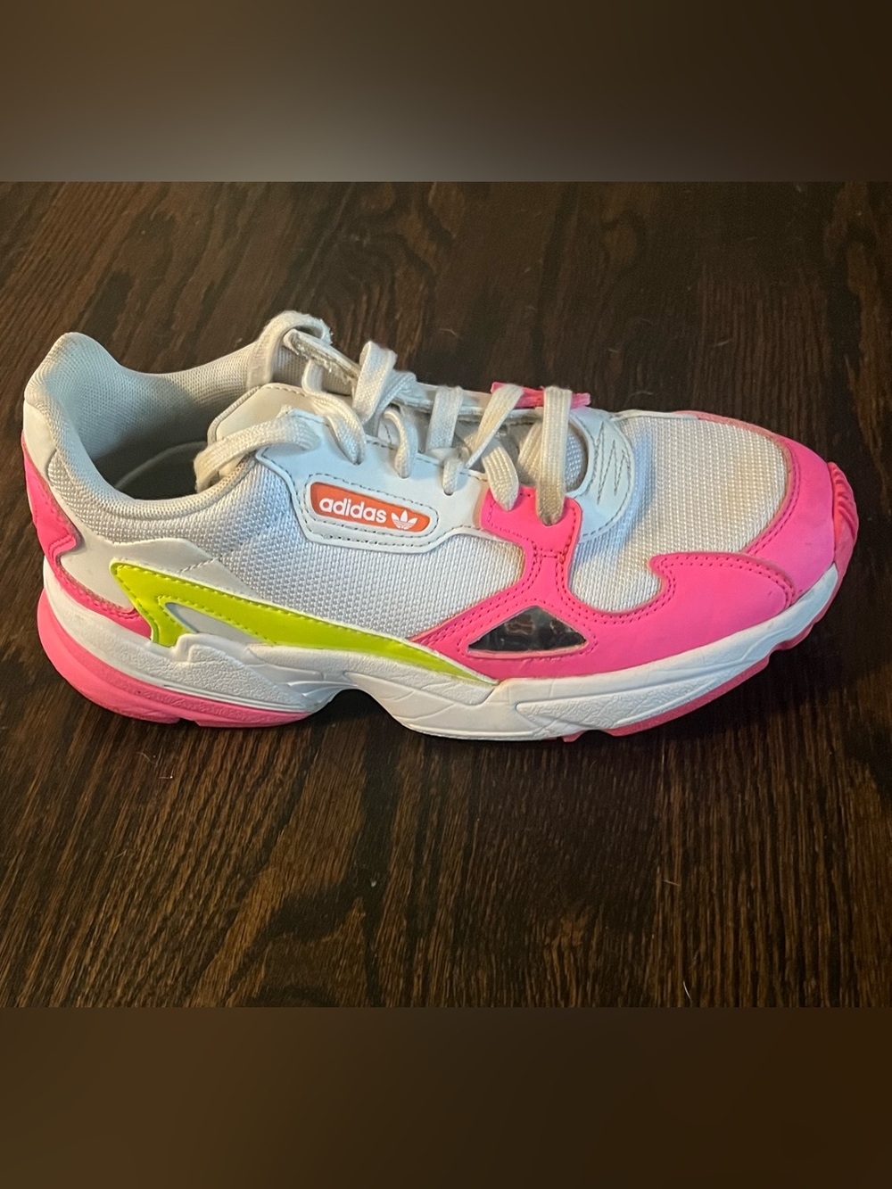 Adidas Falcon EE4405 Shock Pink Chunky Sneakers Women’s Size 8 Y2K